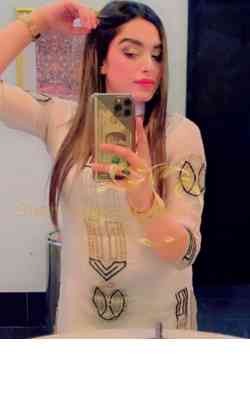 Azra Khan Escort